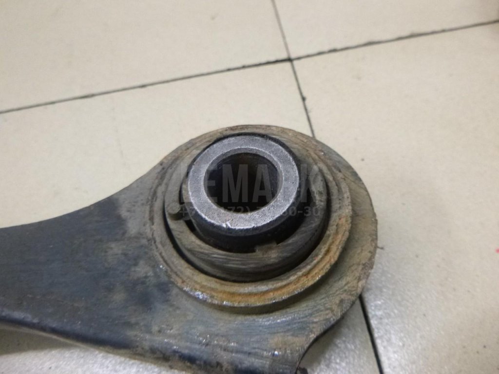 Тяга задняя поперечная