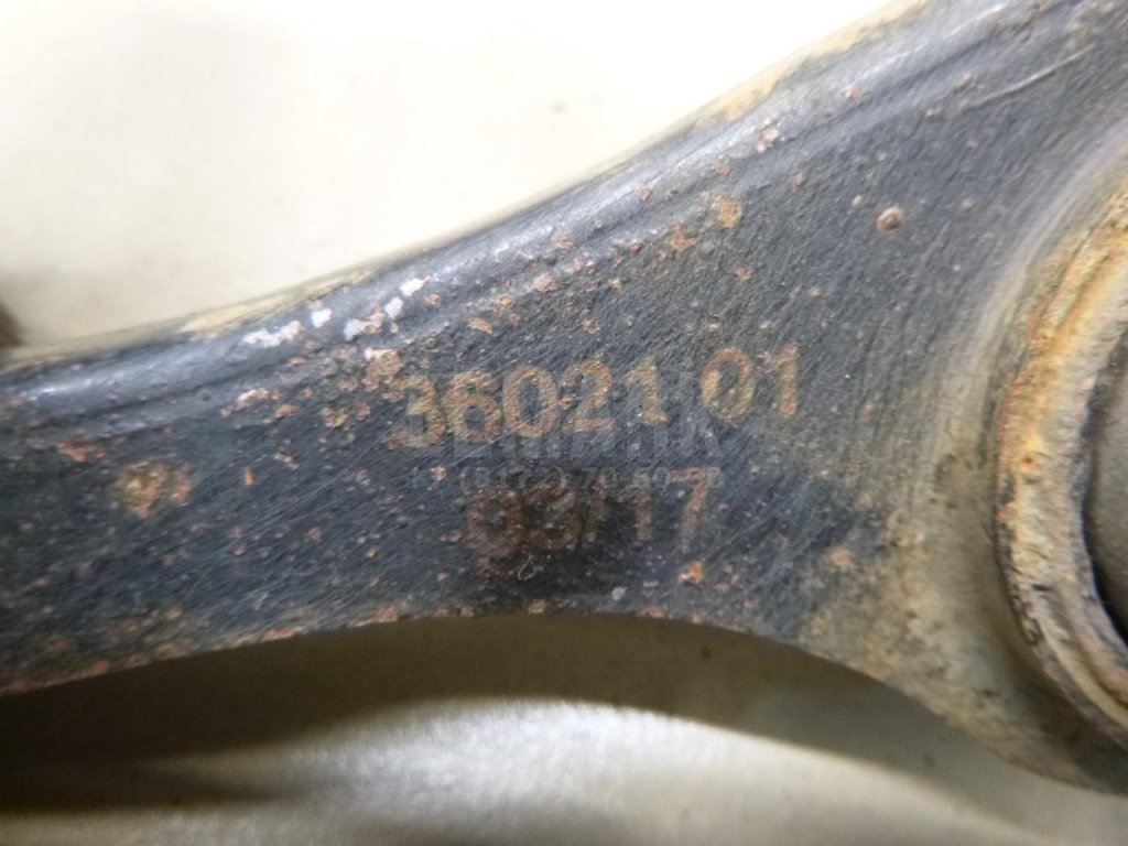 Тяга задняя поперечная