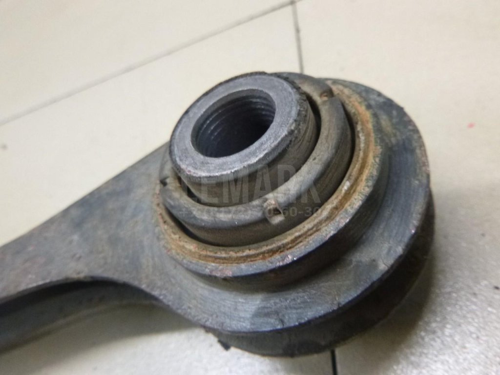 Тяга задняя поперечная