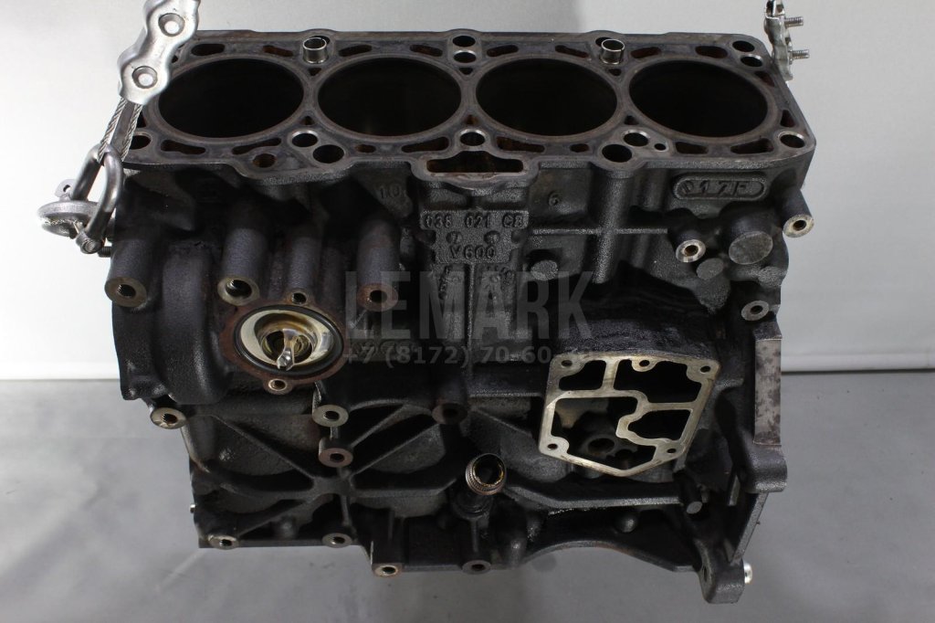 Блок двигателя