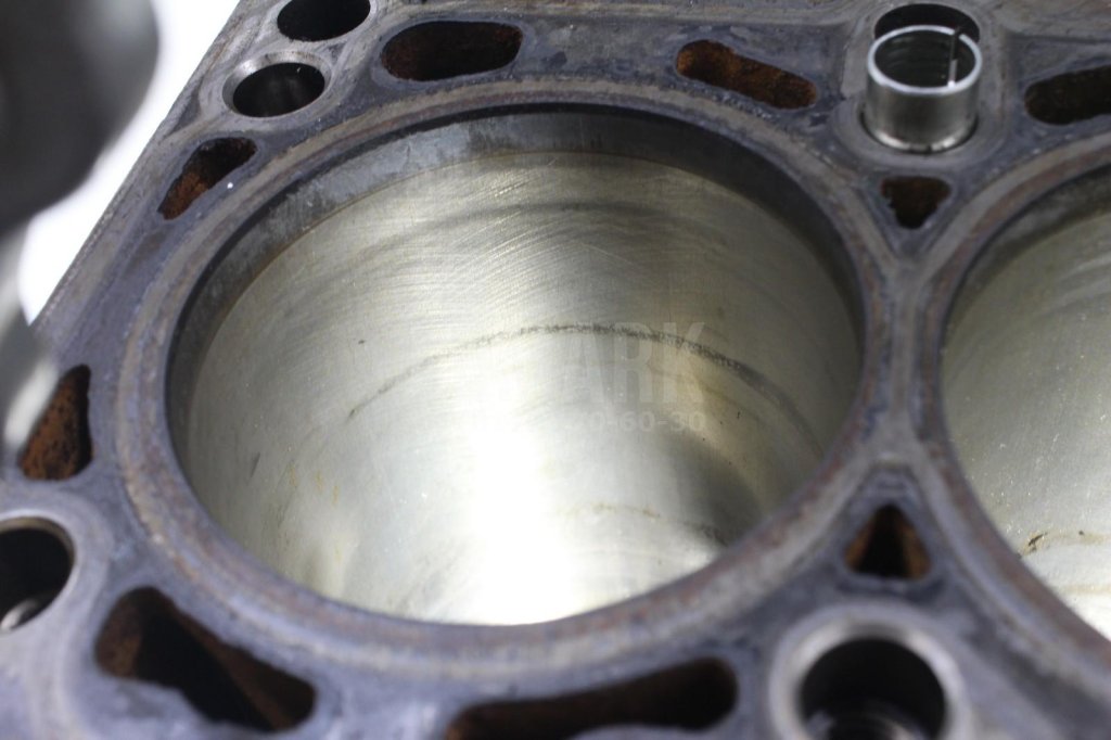 Блок двигателя