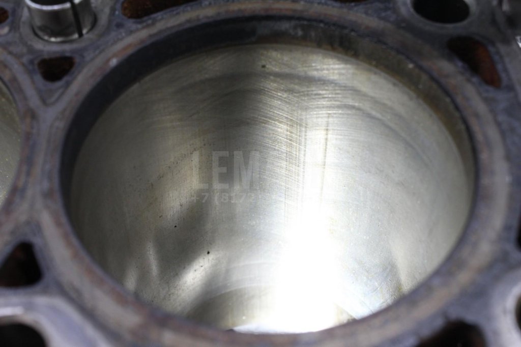 Блок двигателя