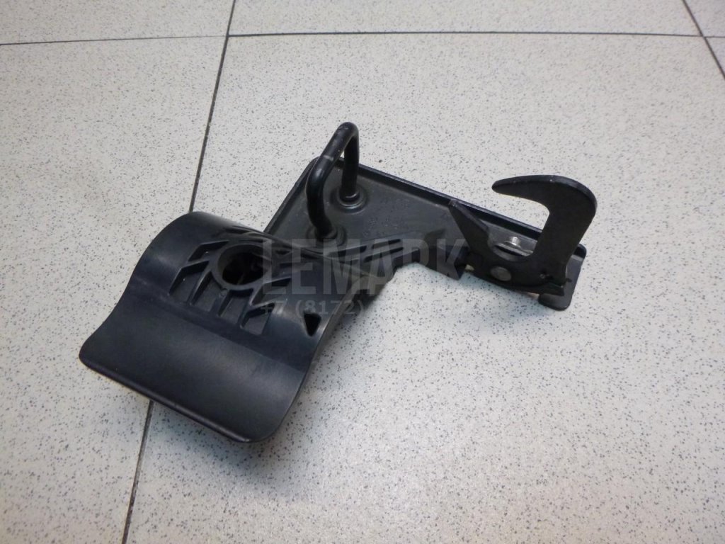 Крючок капота для  Acura TSX 2009-2014