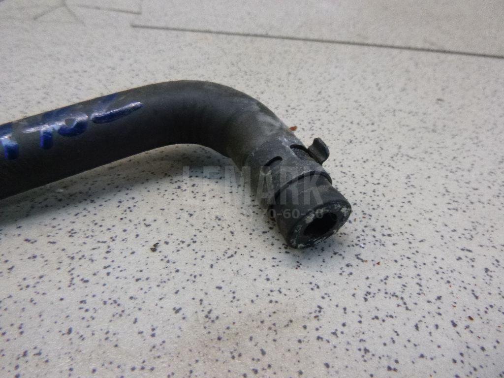 Патрубок отопителя