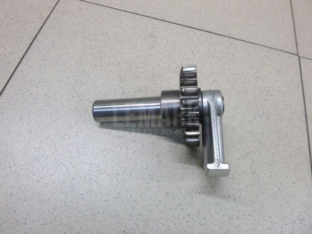 Шестерня задней передачи