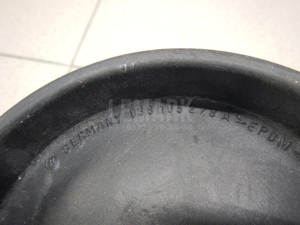 Крышка коленвала передняя