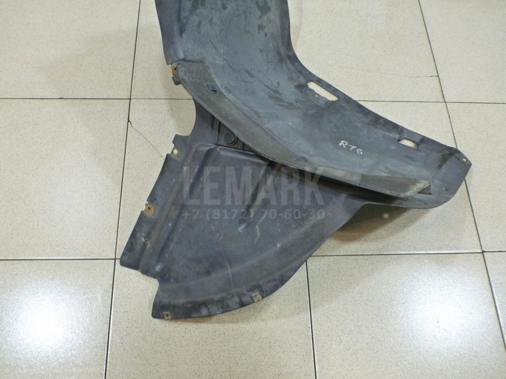 Локер передний правый передняя часть (сапожок)