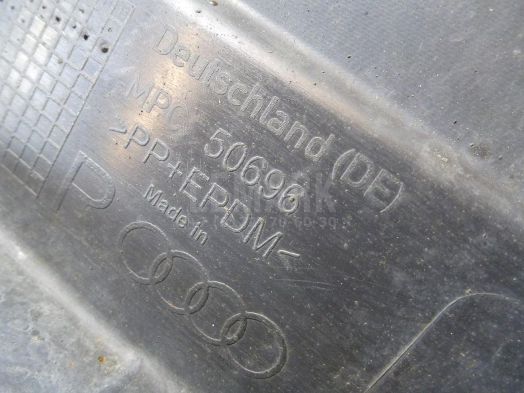 Локер передний правый передняя часть (сапожок)