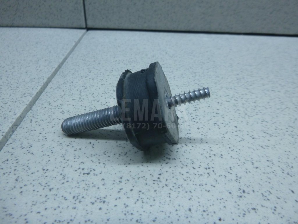 Болт впускного коллектора