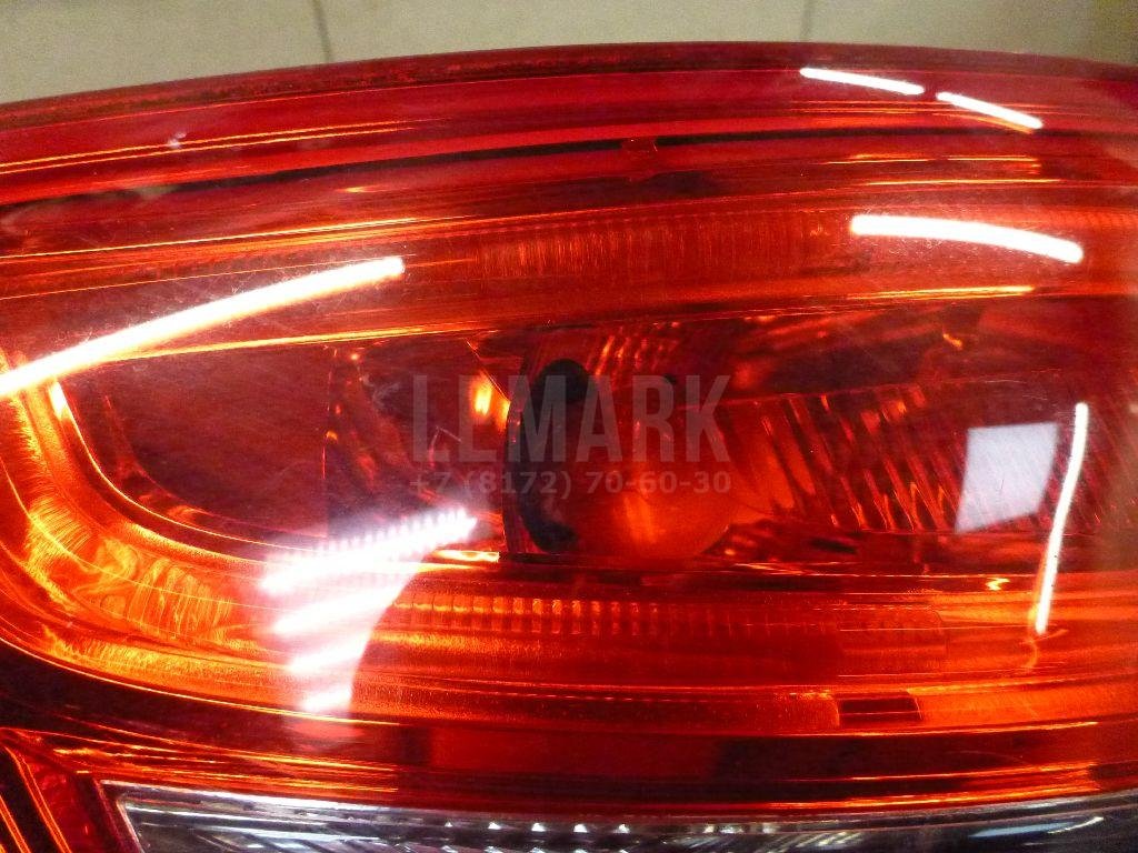 Фонарь задний наружный левый