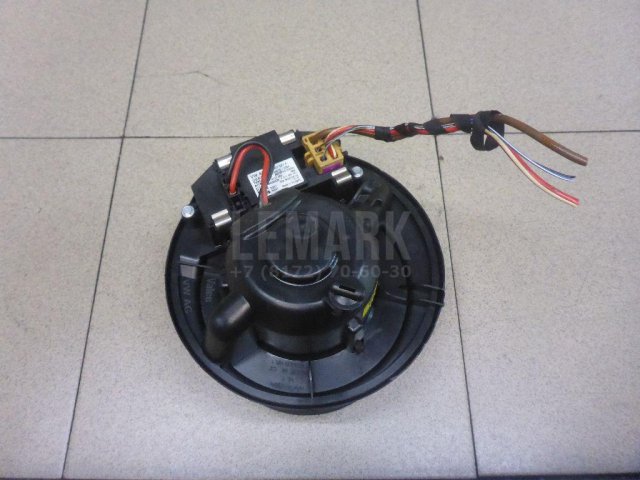 Моторчик отопителя