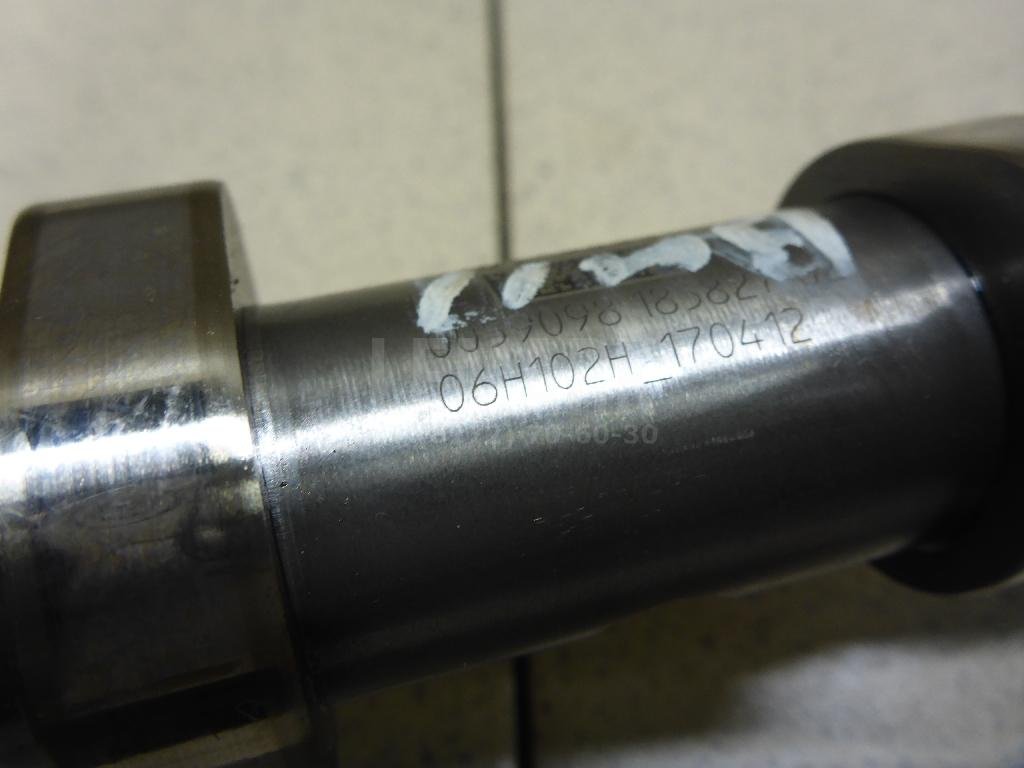 Распредвал выпускной