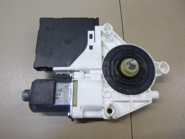 Моторчик стеклоподъемника