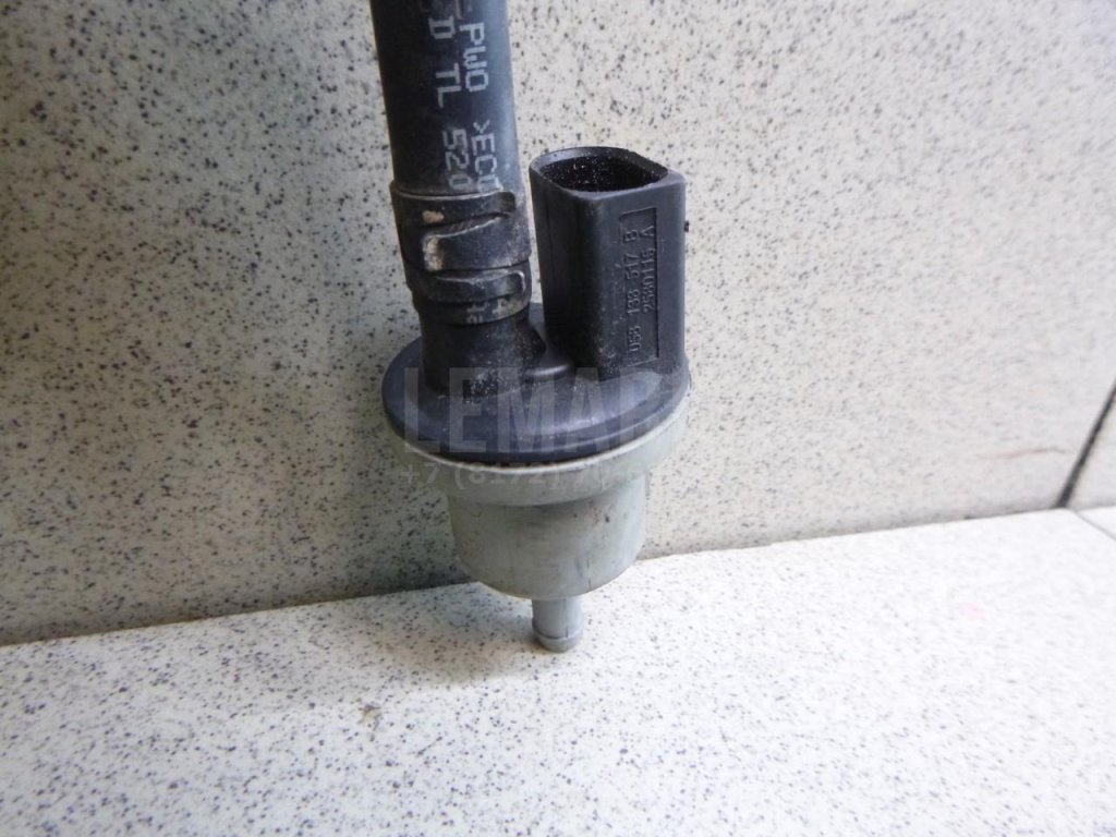 Клапан вентиляции топливного бака