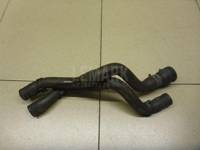 Патрубок отопителя