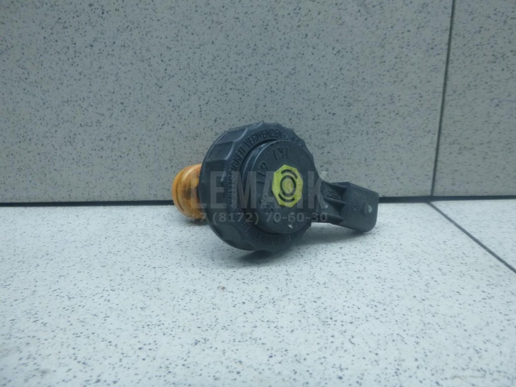 Крышка бачка тормозной жидкости