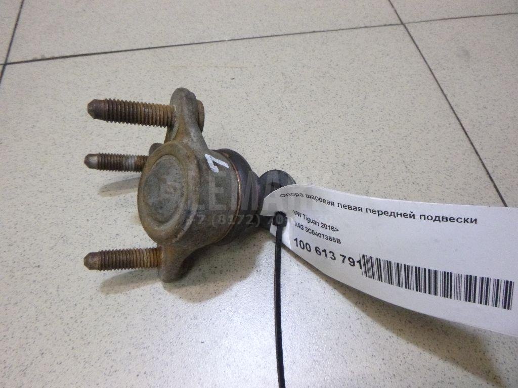 Опора шаровая левая передней подвески
