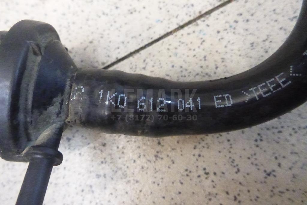 Шланг вакуумного усилителя тормоза