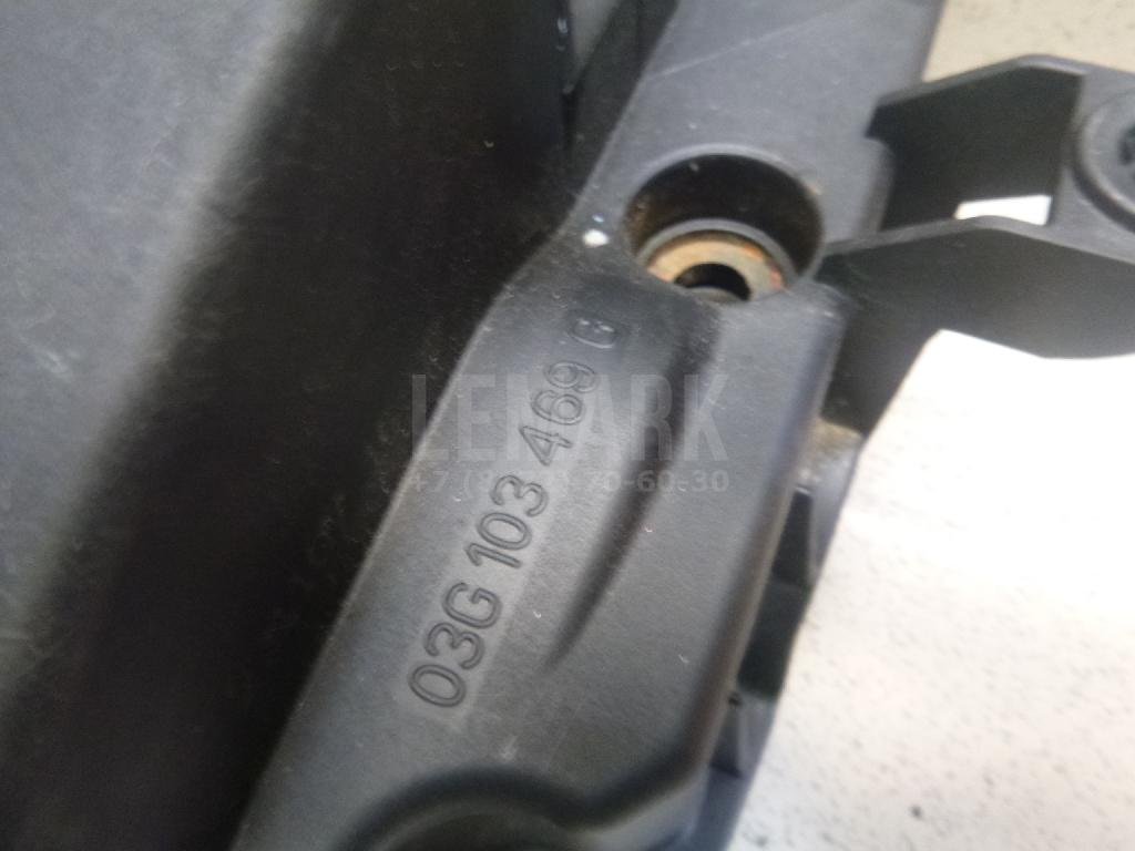 Крышка головки блока (клапанная)