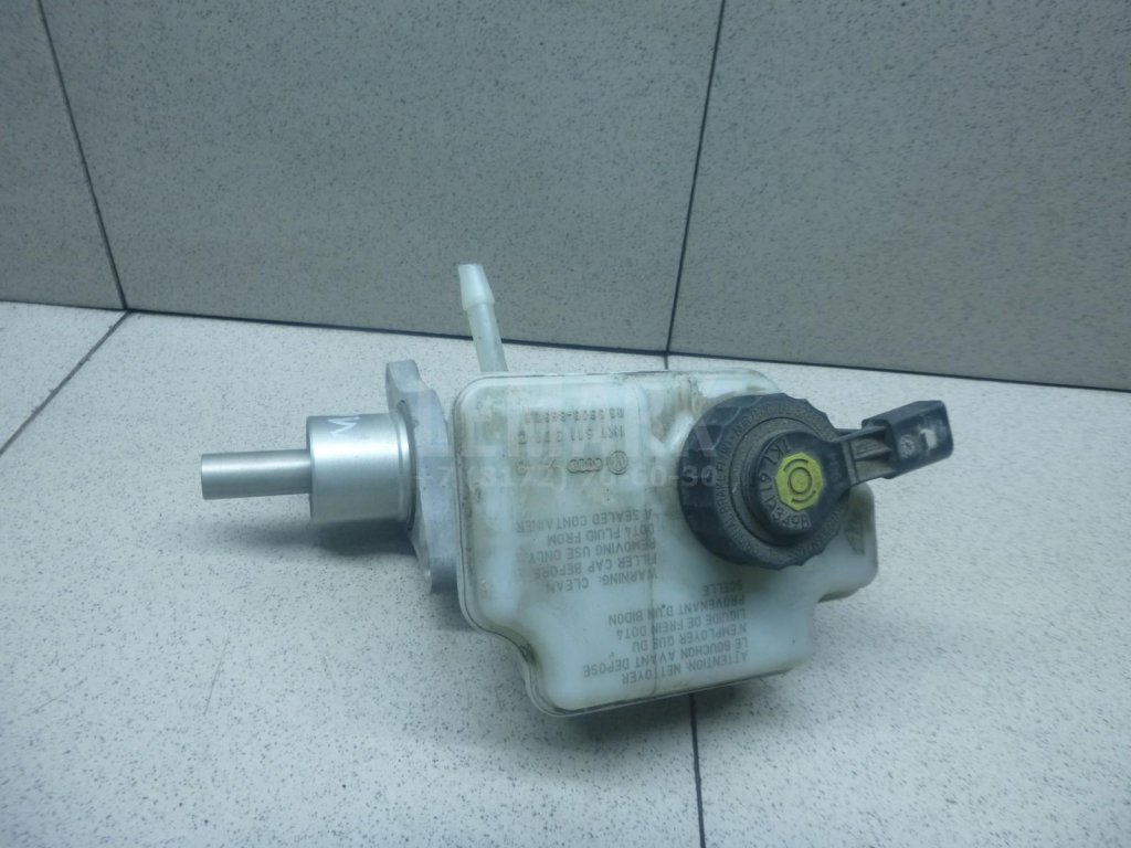 Цилиндр тормозной главный