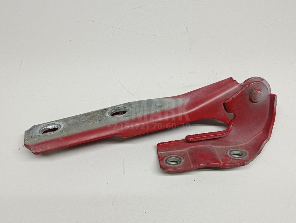 Петля капота левая