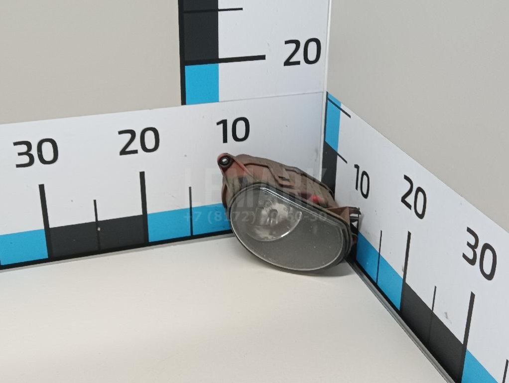 Фара противотуманная правая для  Audi A3 [8PA] Sportback 2004-2013