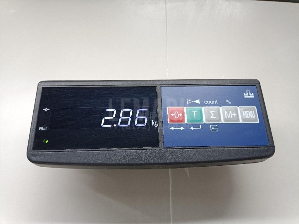 Стекло двери передней правой