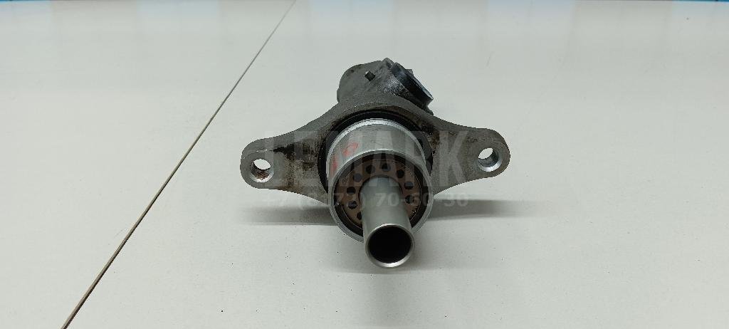 Цилиндр тормозной главный