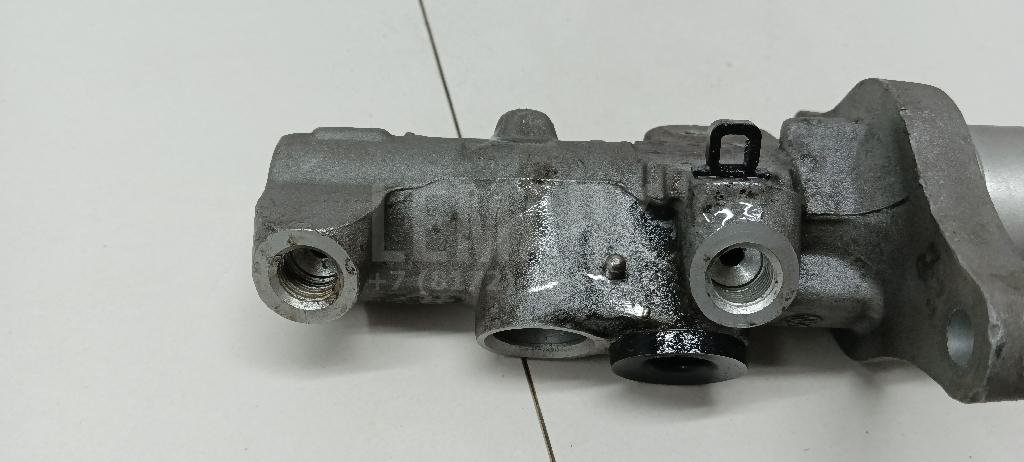 Цилиндр тормозной главный