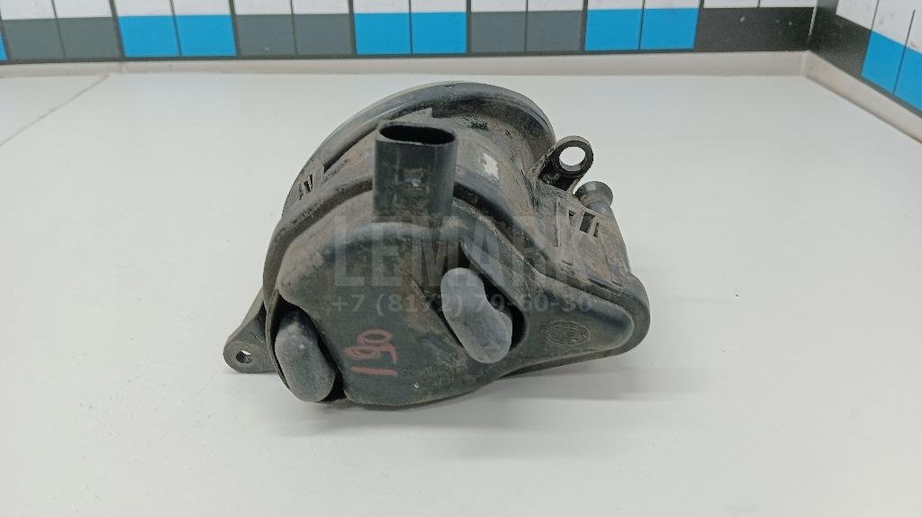 Фара противотуманная правая