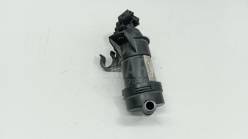 Форсунка омывателя фары