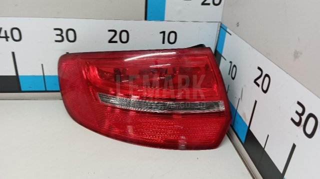 Фонарь задний наружный левый