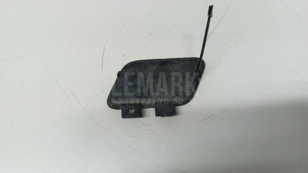 Заглушка буксировочного крюка