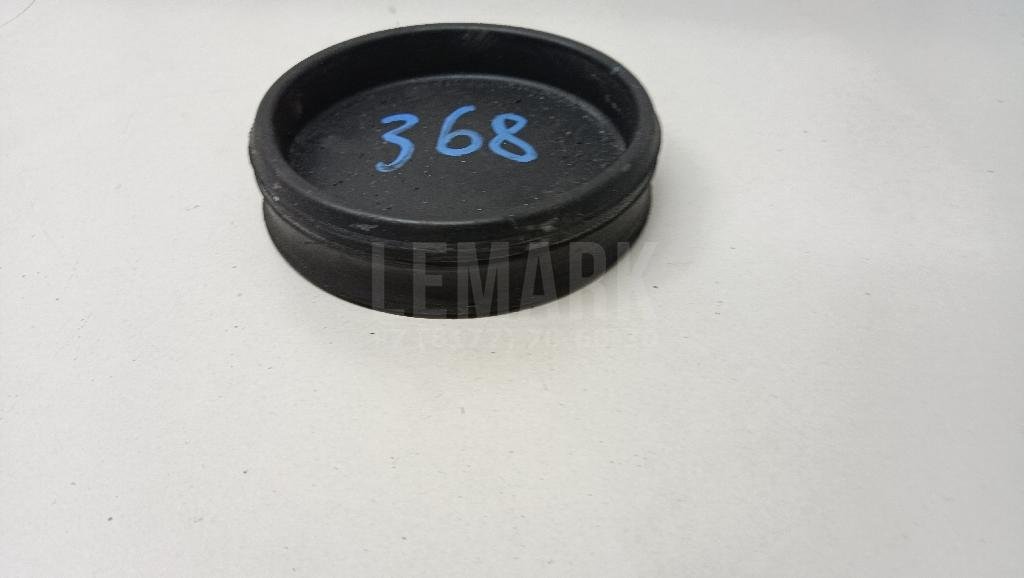 Крышка коленвала передняя