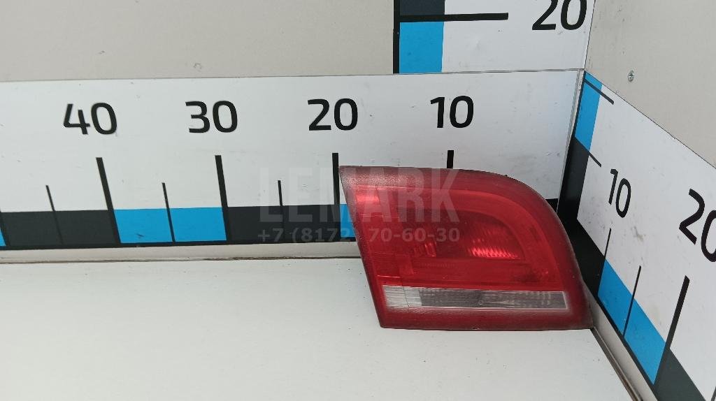 Фонарь задний внутренний левый для  Audi A3 [8P1] 2003-2013