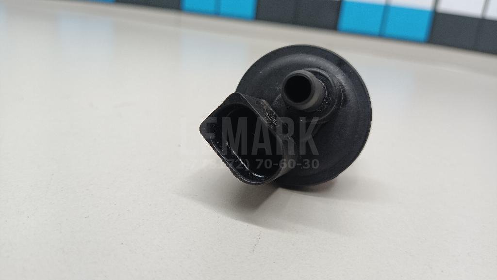 Клапан вентиляции топливного бака