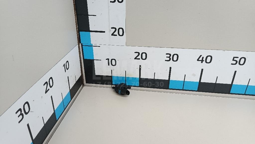 Клапан вентиляции топливного бака