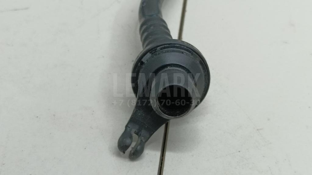 Шланг вакуумного усилителя тормоза