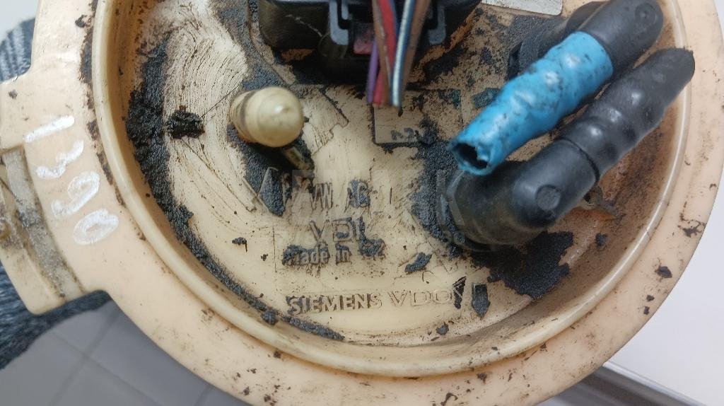 Насос топливный электрический