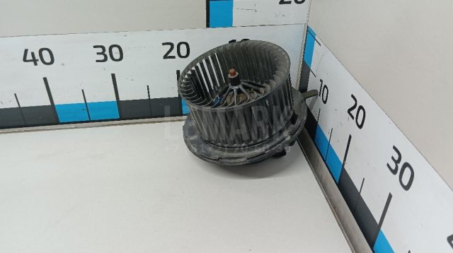 Моторчик отопителя