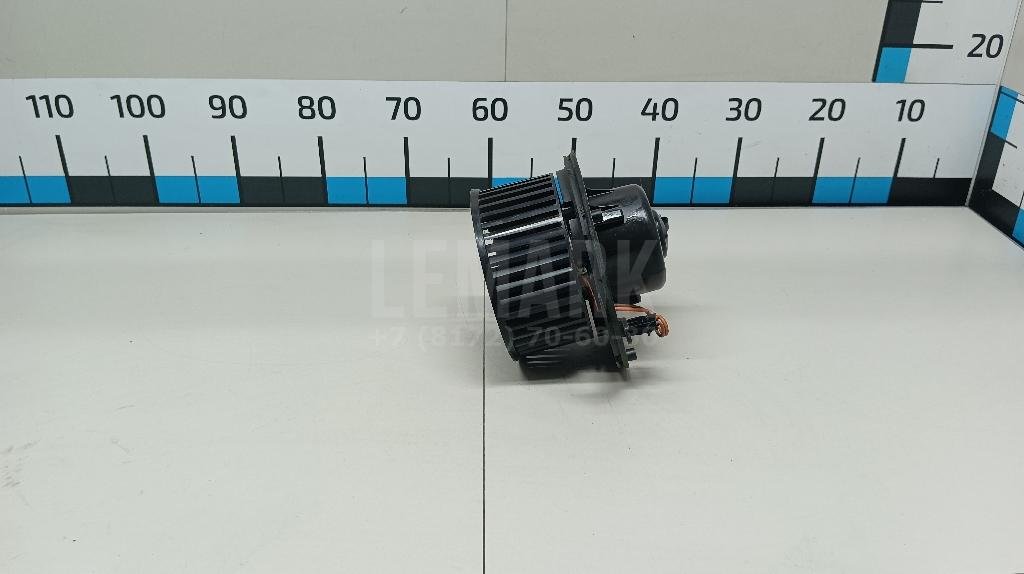 Моторчик отопителя