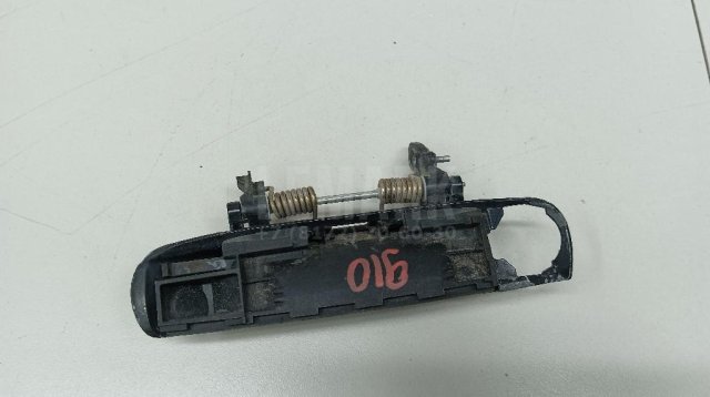 Ручка двери наружная левая