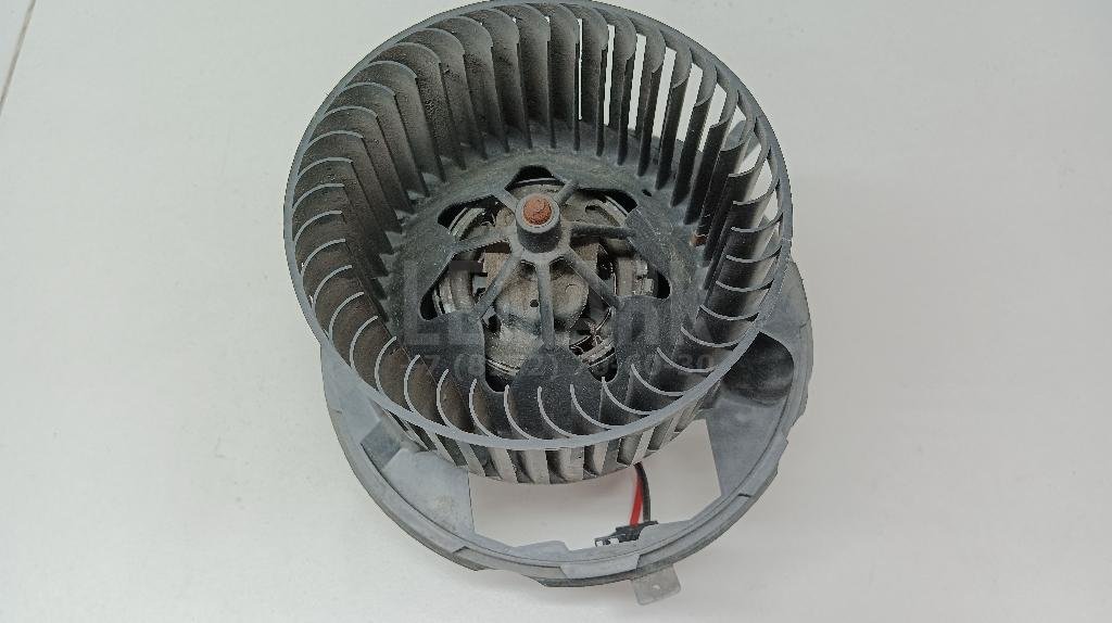 Моторчик отопителя