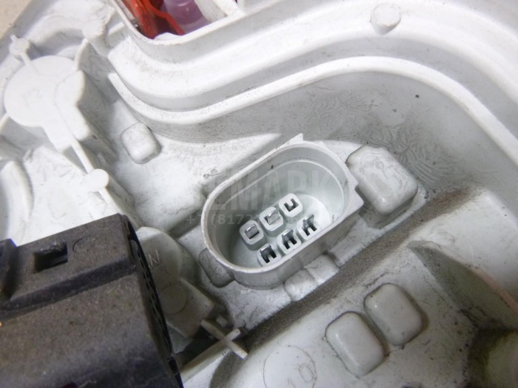 Фонарь задний левый