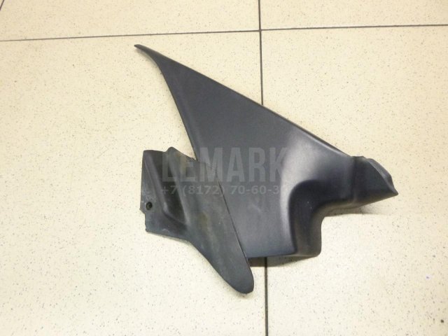 Крышка зеркала внутренняя левая