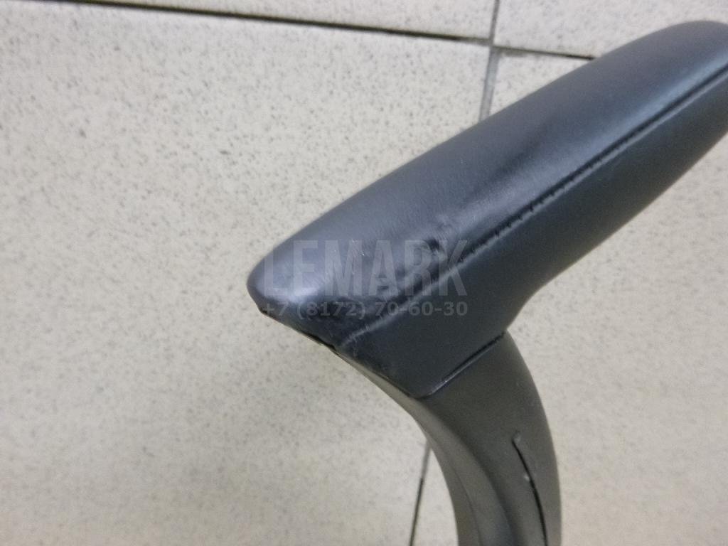 Рычаг стояночного тормоза