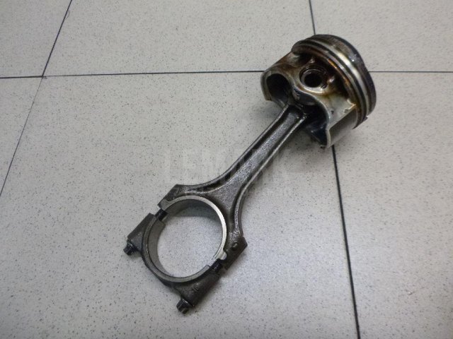 Поршень с шатуном