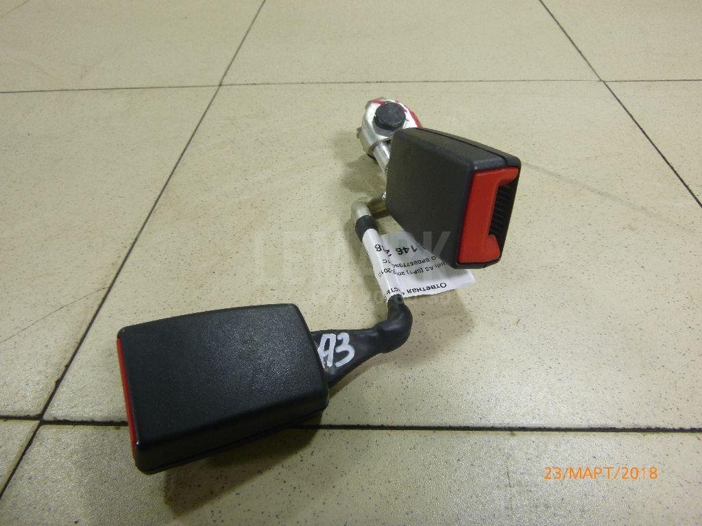 Ответная часть ремня безопасности