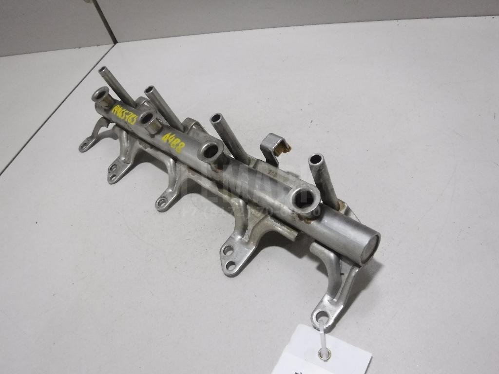 Рейка топливная (рампа)