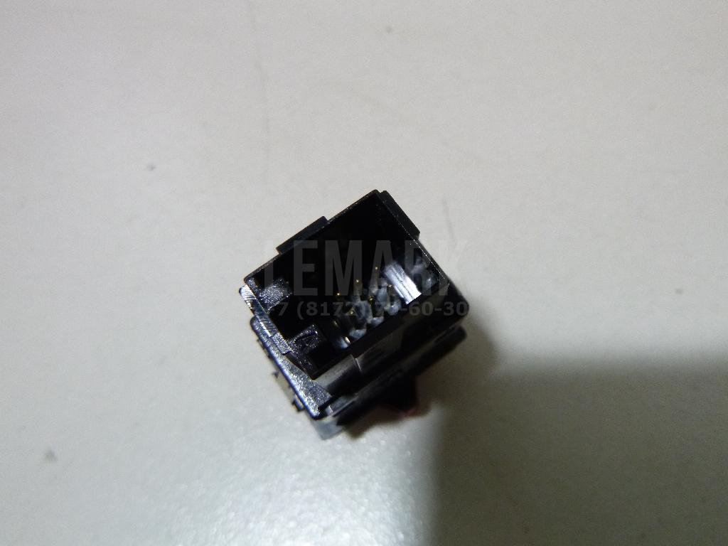 Кнопка аварийной сигнализации